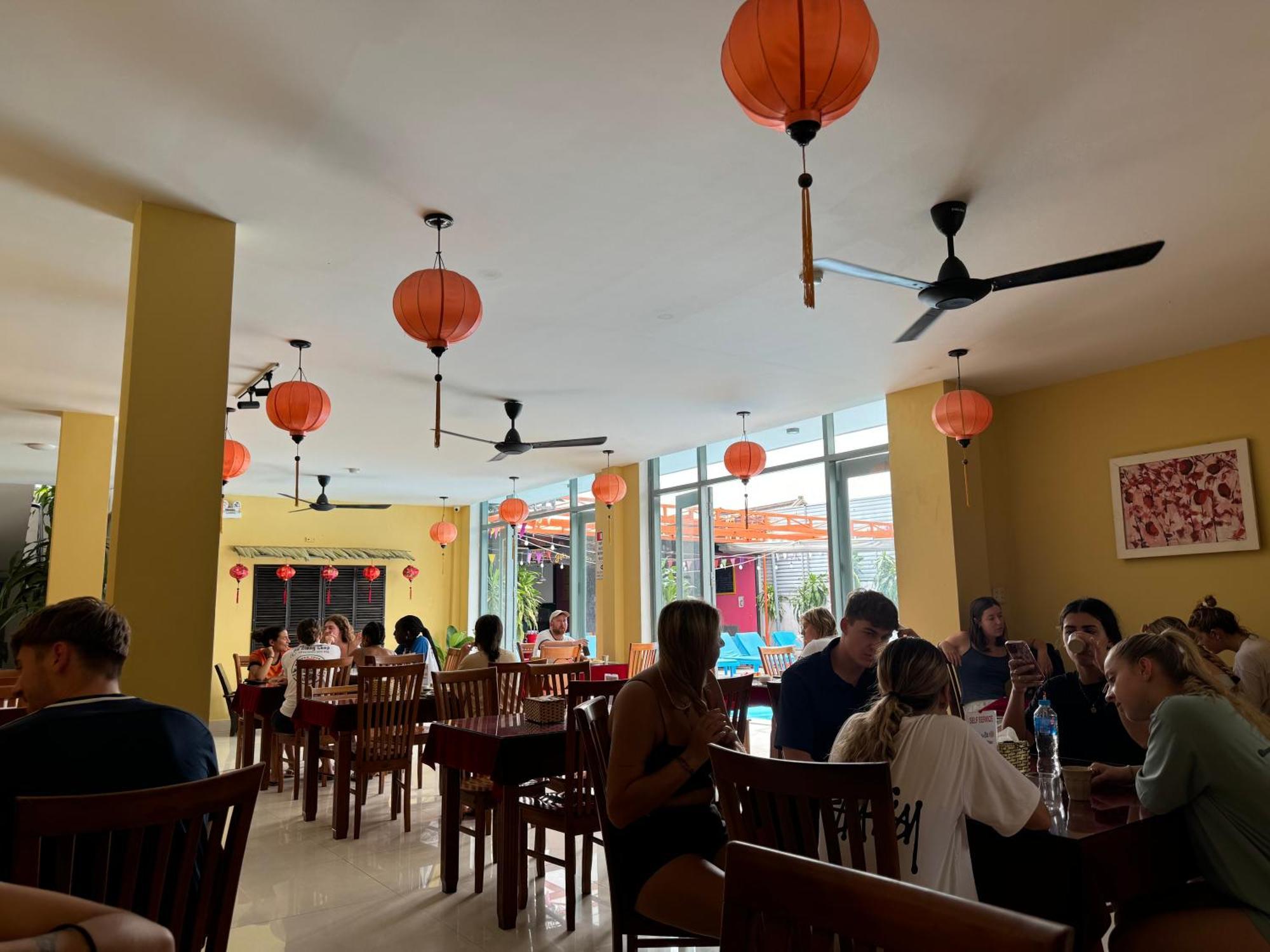 Bed Station Hostel & Pool Bar Hoi An " Former Sunflower" エクステリア 写真