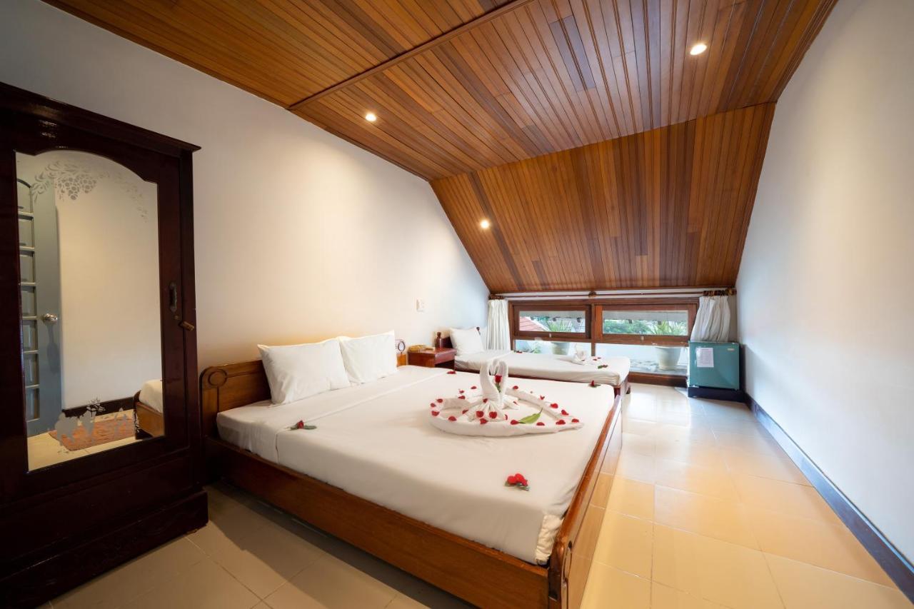 Bed Station Hostel & Pool Bar Hoi An " Former Sunflower" エクステリア 写真