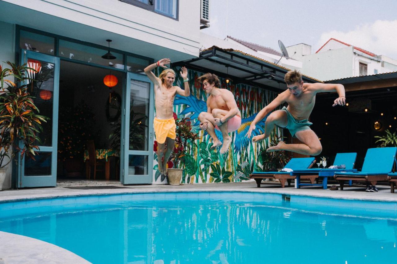 Bed Station Hostel & Pool Bar Hoi An " Former Sunflower" エクステリア 写真